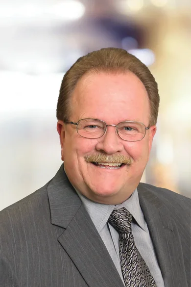 Portrait of Dave Ringold, REALTOR®.